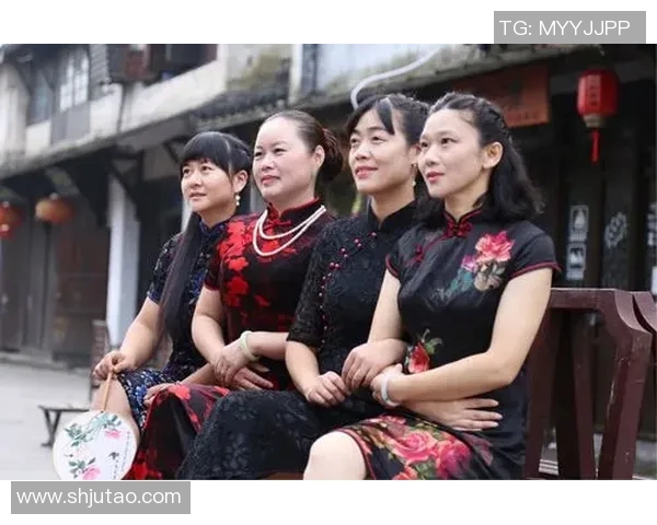 公路勇士与基尼巴的激烈对决揭示了团队精神与个人英雄主义的碰撞与融合