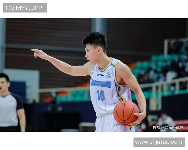 刘晓宇的篮球之路从青涩少年到职业生涯的辉煌蜕变与坚持不懈的奋斗精神